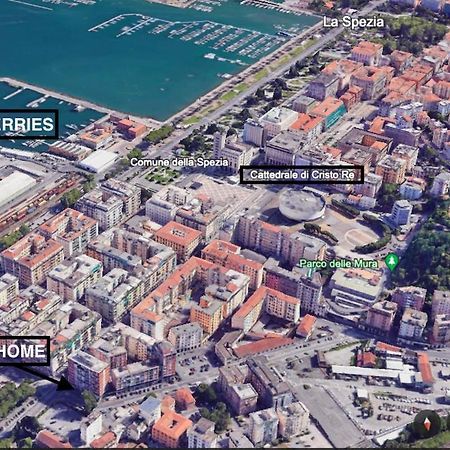 Bilocale Con Posto Auto La Chicca Del Golfo Leilighet La Spezia Eksteriør bilde
